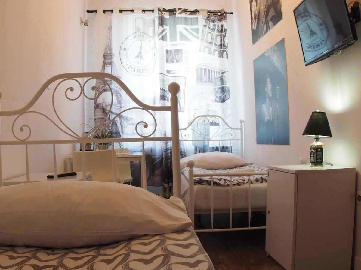 ורשה Chmielna 5 Rooms & Apartments מראה חיצוני תמונה