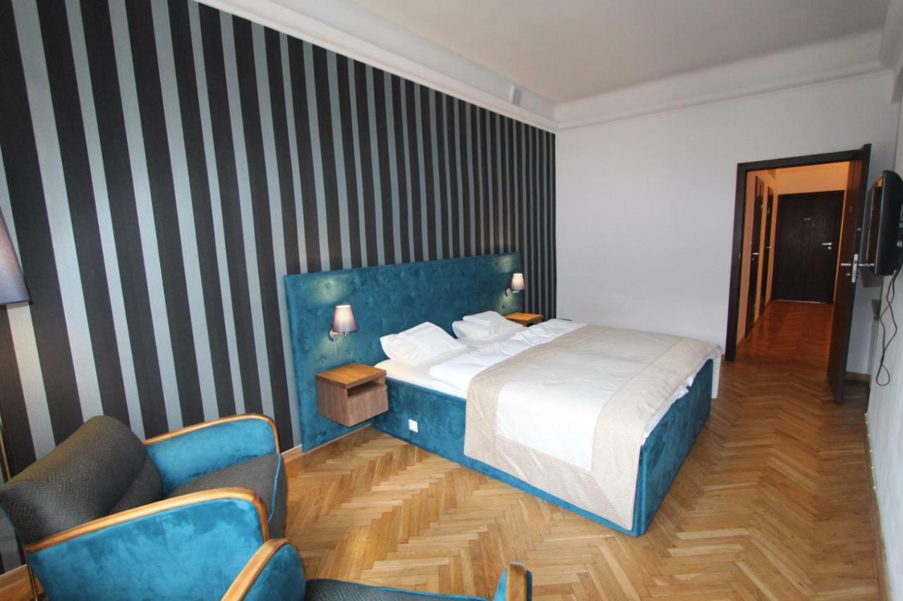 ורשה Chmielna 5 Rooms & Apartments מראה חיצוני תמונה