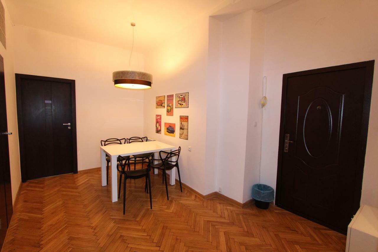 ורשה Chmielna 5 Rooms & Apartments מראה חיצוני תמונה